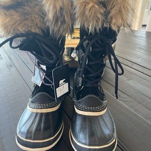 Sorel lace up winter boots
